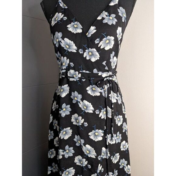 Lucca Couture Black and White Floral Wrap Dress with‎ Cross Back - M - Picture 2 of 9